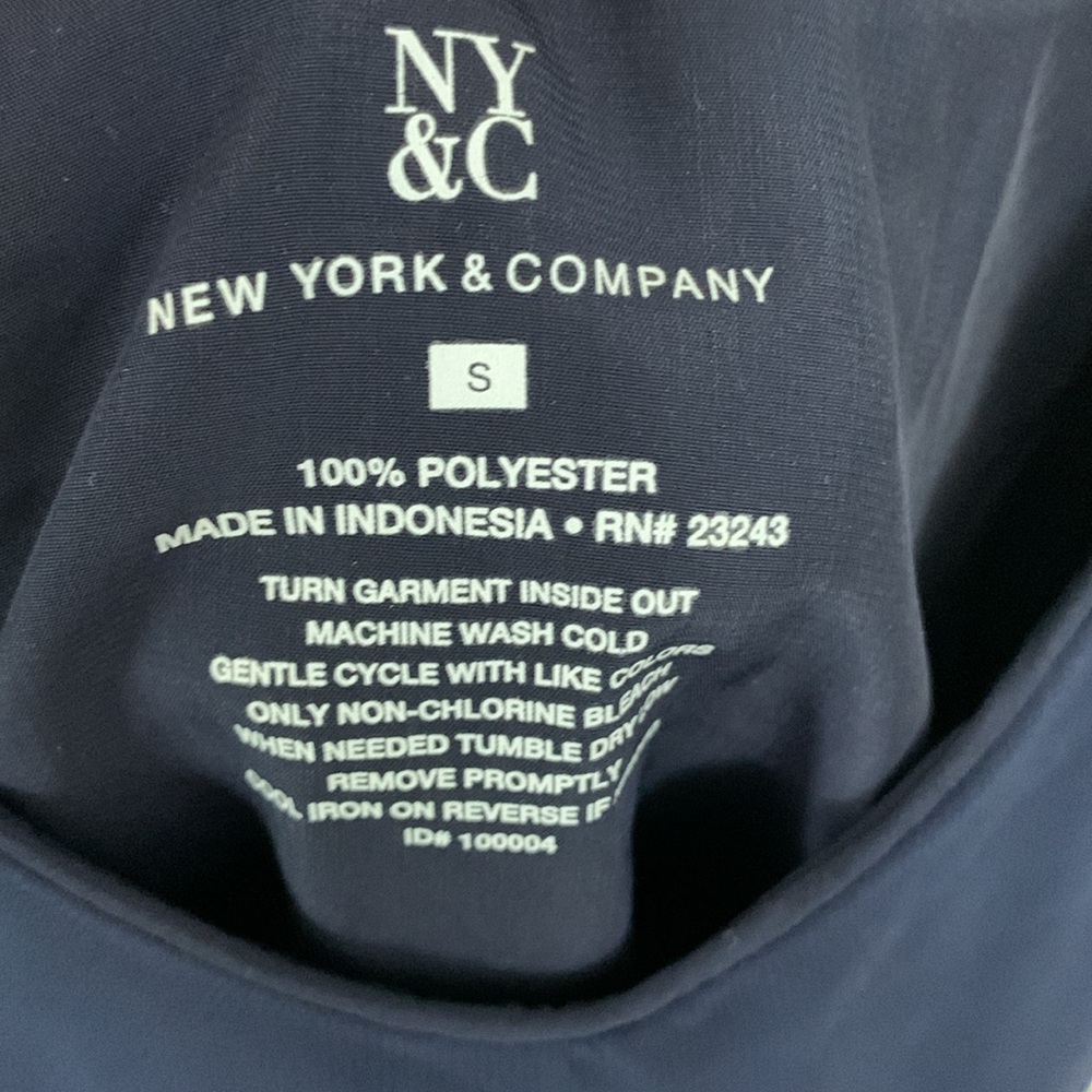 Navy Tank Top - Picture 2 of 3